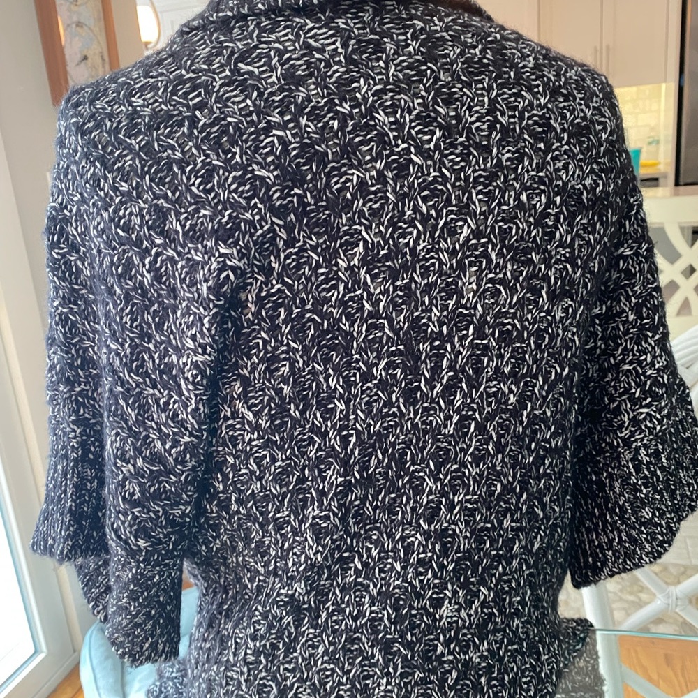 Mid length sweater